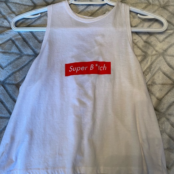 White tank - Picture 1 of 2